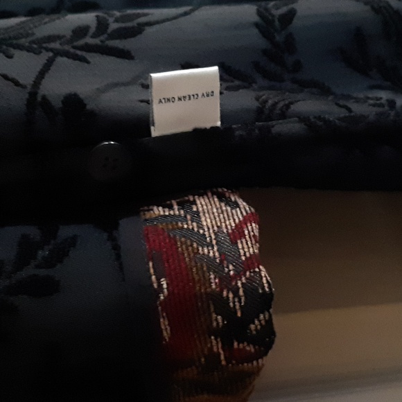 Beautiful Long Top 1X - Picture 8 of 9